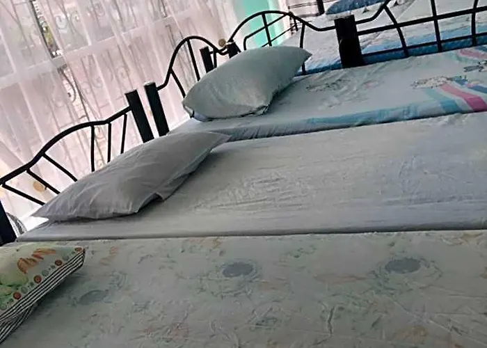 The Mansion- Near Naia Airport Terminal Pasay Apartment *
